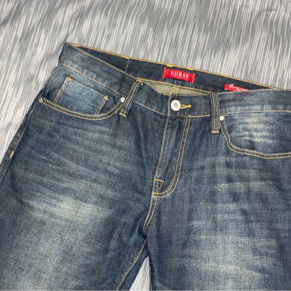 Guess Medium Rise Tapared Slim Haisted Fit Jean Size 34
Excellent Condition - Picture 6 of 14